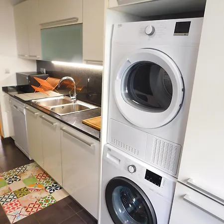 Gmid Immo A-245 Tirso Molina Appartement Roses