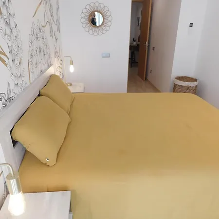 Gmid Immo A-245 Tirso Molina Appartement Roses