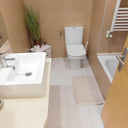 Gmid Immo A-245 Tirso Molina Appartement Roses
